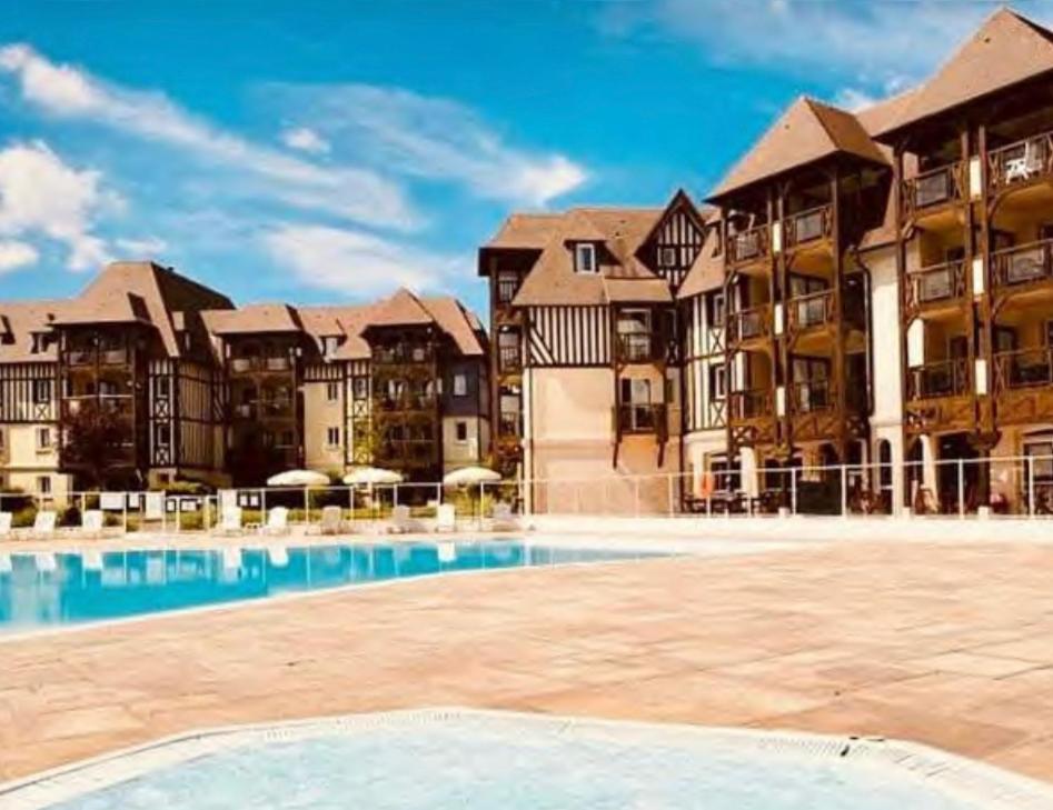 Le Cosy Residence Du Golf Довиль Экстерьер фото